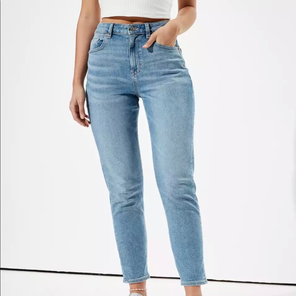 AE stretch mom jeans in washed blue